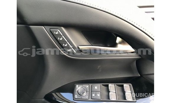 Acheter Import Voiture Lexus LX Autre à Import - Dubai, Clarendon Acheter Import Voiture Lexus LX Autre à Import - Dubai, Clarendon