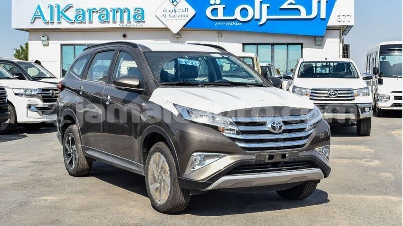 Big with watermark toyota rush clarendon import dubai 2361