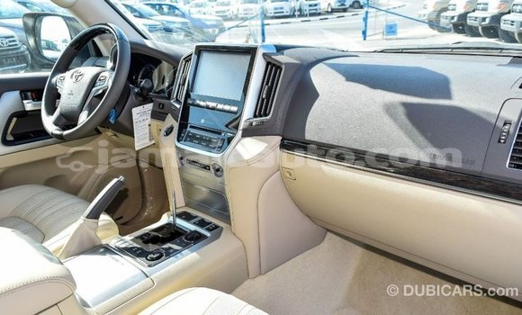 Buy Import Toyota Land Cruiser White Car in Import - Dubai in Clarendon Buy Import Toyota Land Cruiser White Car in Import - Dubai in Clarendon