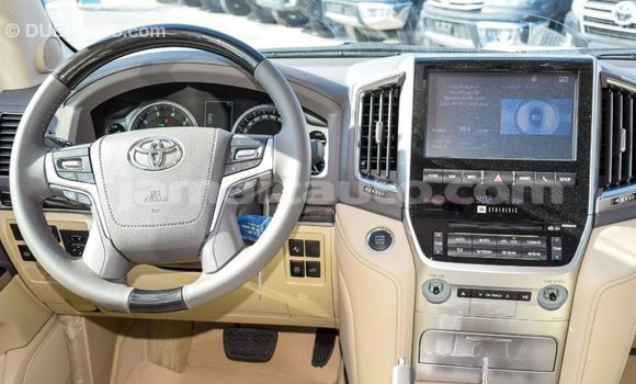 Buy Import Toyota Land Cruiser White Car in Import - Dubai in Clarendon Buy Import Toyota Land Cruiser White Car in Import - Dubai in Clarendon
