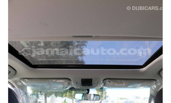 Acheter Import Voiture Toyota Prado Blanc à Import - Dubai, Clarendon Acheter Import Voiture Toyota Prado Blanc à Import - Dubai, Clarendon