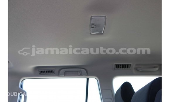 Acheter Import Voiture Toyota Prado Blanc à Import - Dubai, Clarendon Acheter Import Voiture Toyota Prado Blanc à Import - Dubai, Clarendon