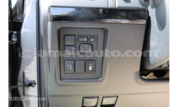 Acheter Import Voiture Toyota Prado Noir à Import - Dubai, Clarendon Acheter Import Voiture Toyota Prado Noir à Import - Dubai, Clarendon