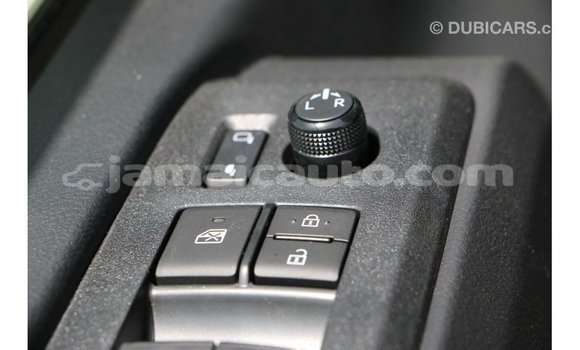 Acheter Import Voiture Toyota Hiace Blanc à Import - Dubai, Clarendon Acheter Import Voiture Toyota Hiace Blanc à Import - Dubai, Clarendon