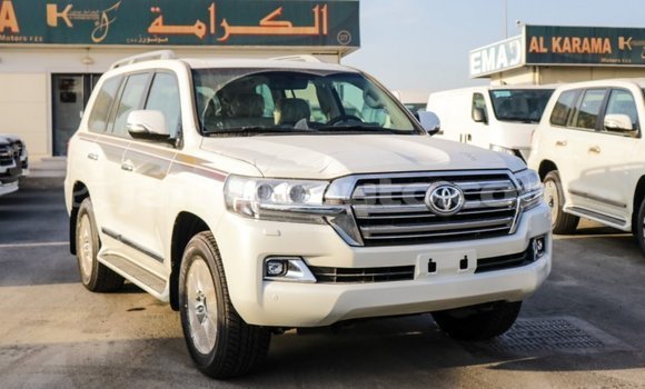 Buy Import Toyota Land Cruiser White Car in Import - Dubai in Clarendon Buy Import Toyota Land Cruiser White Car in Import - Dubai in Clarendon