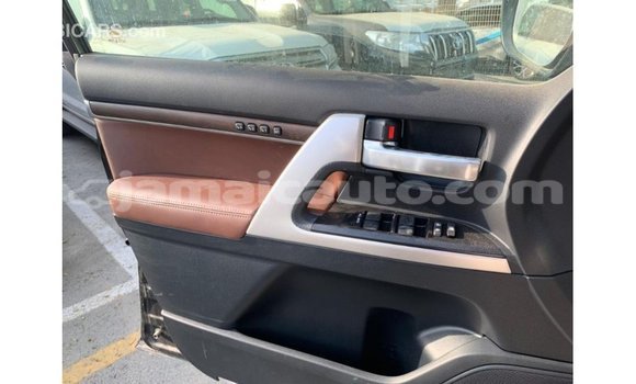 Buy Import Toyota Land Cruiser Black Car in Import - Dubai in Clarendon Buy Import Toyota Land Cruiser Black Car in Import - Dubai in Clarendon