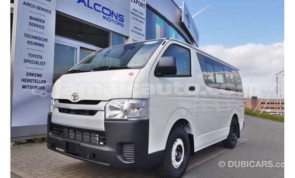 Buy Import Toyota Hiace White Car in Import - Dubai in Clarendon Buy Import Toyota Hiace White Car in Import - Dubai in Clarendon