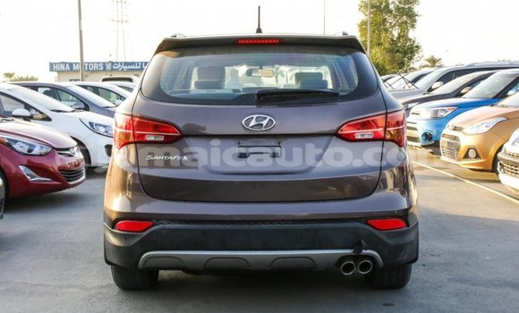 Buy Import Hyundai Santa Fe Brown Car in Import - Dubai in Clarendon