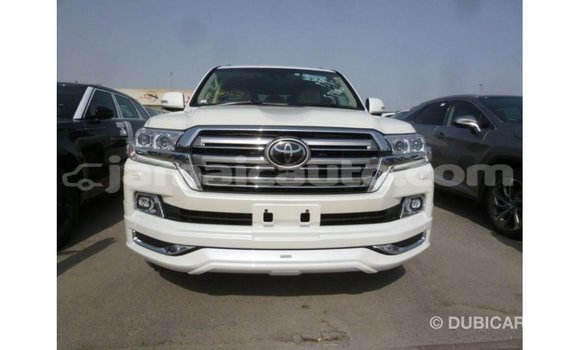 Buy Import Toyota Land Cruiser White Car in Import - Dubai in Clarendon Buy Import Toyota Land Cruiser White Car in Import - Dubai in Clarendon