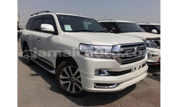 Buy Import Toyota Land Cruiser White Car in Import - Dubai in Clarendon Buy Import Toyota Land Cruiser White Car in Import - Dubai in Clarendon