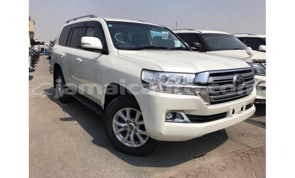 Buy Import Toyota Land Cruiser White Car in Import - Dubai in Clarendon Buy Import Toyota Land Cruiser White Car in Import - Dubai in Clarendon