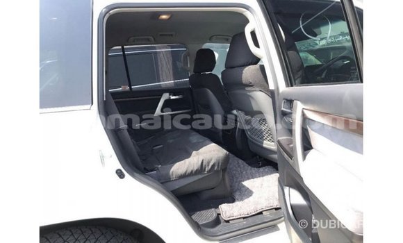 Buy Import Toyota Land Cruiser White Car in Import - Dubai in Clarendon Buy Import Toyota Land Cruiser White Car in Import - Dubai in Clarendon