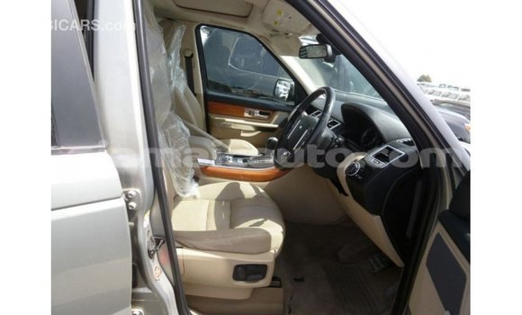 Buy Import Land Rover Range Rover Other Car in Import - Dubai in Clarendon Buy Import Land Rover Range Rover Other Car in Import - Dubai in Clarendon