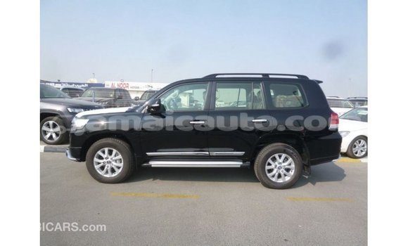 Acheter Import Voiture Toyota Land Cruiser Noir à Import - Dubai, Clarendon Acheter Import Voiture Toyota Land Cruiser Noir à Import - Dubai, Clarendon