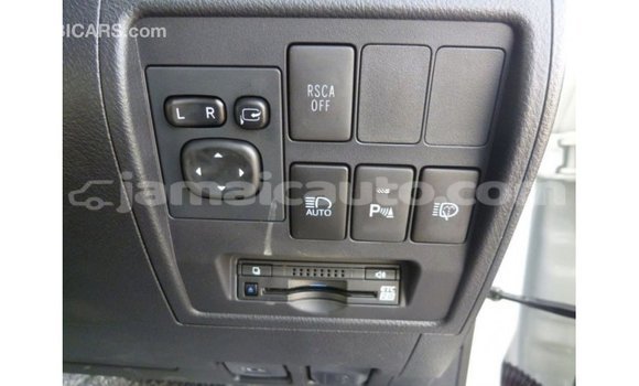 Buy Import Toyota Land Cruiser White Car in Import - Dubai in Clarendon Buy Import Toyota Land Cruiser White Car in Import - Dubai in Clarendon