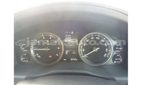 Buy Import Toyota Land Cruiser White Car in Import - Dubai in Clarendon Buy Import Toyota Land Cruiser White Car in Import - Dubai in Clarendon