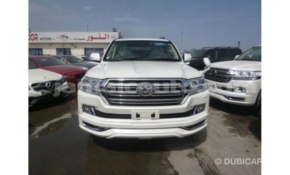 Buy Import Toyota Land Cruiser White Car in Import - Dubai in Clarendon Buy Import Toyota Land Cruiser White Car in Import - Dubai in Clarendon