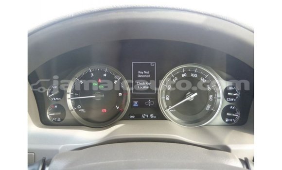 Buy Import Toyota Land Cruiser White Car in Import - Dubai in Clarendon Buy Import Toyota Land Cruiser White Car in Import - Dubai in Clarendon