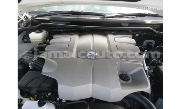 Buy Import Toyota Land Cruiser White Car in Import - Dubai in Clarendon Buy Import Toyota Land Cruiser White Car in Import - Dubai in Clarendon
