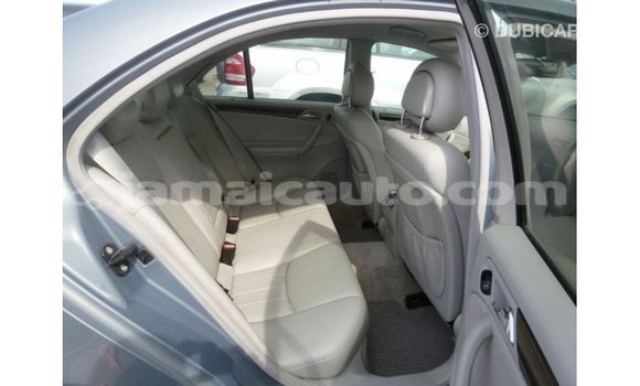 Buy Import Mercedes-Benz 190 (W201) Blue Car in Import - Dubai in Clarendon Buy Import Mercedes-Benz 190 (W201) Blue Car in Import - Dubai in Clarendon