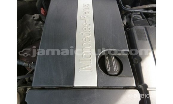 Buy Import Mercedes-Benz 190 (W201) Blue Car in Import - Dubai in Clarendon Buy Import Mercedes-Benz 190 (W201) Blue Car in Import - Dubai in Clarendon