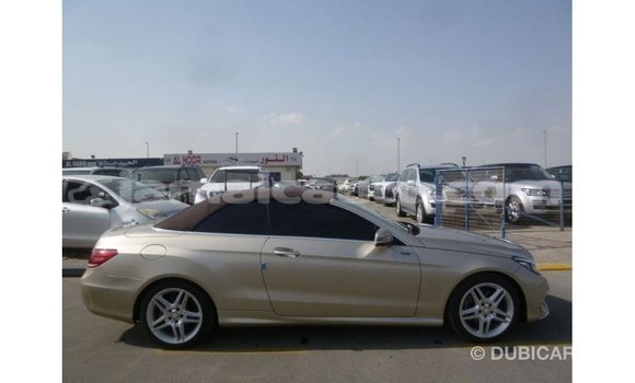Buy Import Mercedes-Benz 200 Other Car in Import - Dubai in Clarendon Buy Import Mercedes-Benz 200 Other Car in Import - Dubai in Clarendon