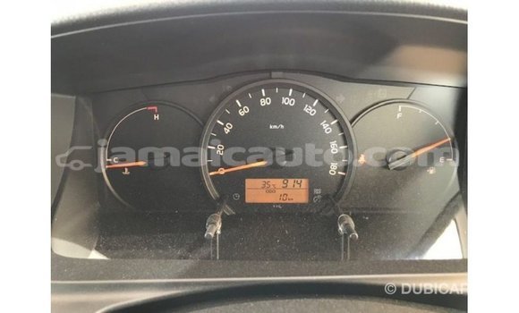 Buy Import Toyota Hiace White Car in Import - Dubai in Clarendon Buy Import Toyota Hiace White Car in Import - Dubai in Clarendon