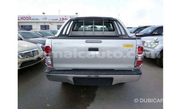 Buy Import Toyota Hilux Other Car in Import - Dubai in Clarendon Buy Import Toyota Hilux Other Car in Import - Dubai in Clarendon