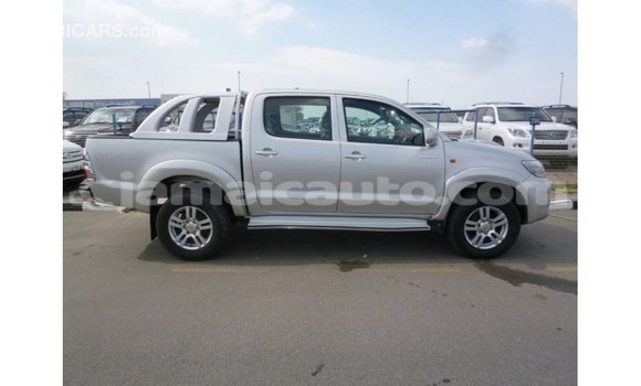Buy Import Toyota Hilux Other Car in Import - Dubai in Clarendon Buy Import Toyota Hilux Other Car in Import - Dubai in Clarendon