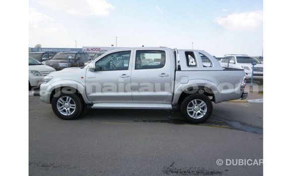 Buy Import Toyota Hilux Other Car in Import - Dubai in Clarendon Buy Import Toyota Hilux Other Car in Import - Dubai in Clarendon