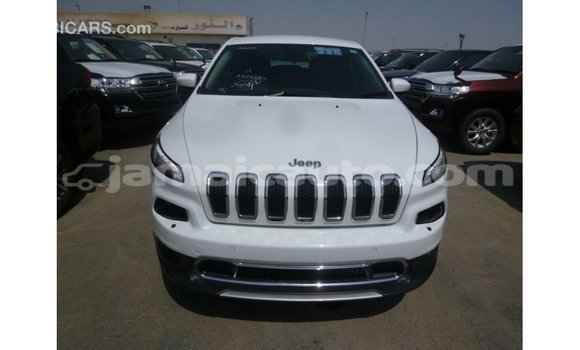 Buy Import Jeep Cherokee White Car in Import - Dubai in Clarendon Buy Import Jeep Cherokee White Car in Import - Dubai in Clarendon