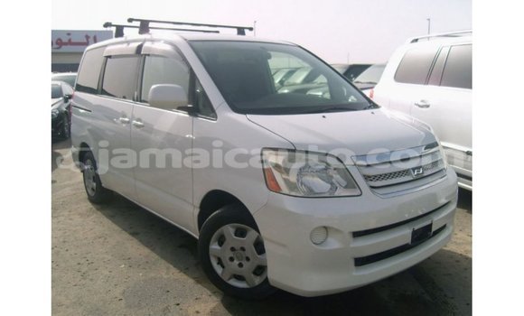 Buy Import Toyota Noah White Car in Import - Dubai in Clarendon Buy Import Toyota Noah White Car in Import - Dubai in Clarendon