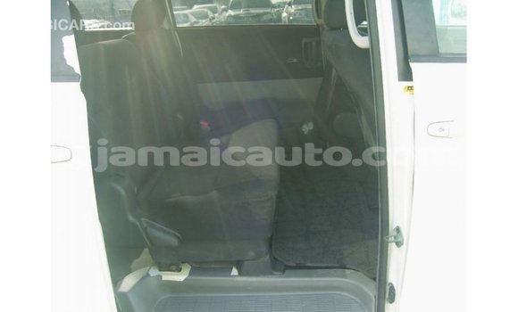 Buy Import Toyota Noah White Car in Import - Dubai in Clarendon Buy Import Toyota Noah White Car in Import - Dubai in Clarendon