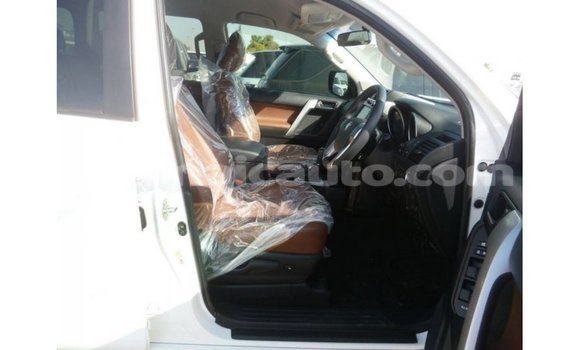 Buy Import Toyota Prado White Car in Import - Dubai in Clarendon Buy Import Toyota Prado White Car in Import - Dubai in Clarendon