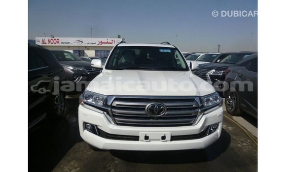 Buy Import Toyota Land Cruiser White Car in Import - Dubai in Clarendon Buy Import Toyota Land Cruiser White Car in Import - Dubai in Clarendon