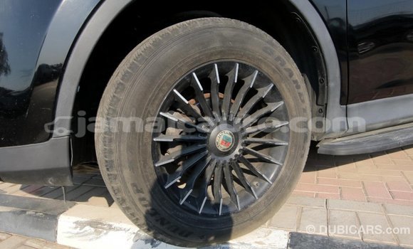 Acheter Import Utilitaire Toyota HiAce Noir à Import - Dubai, Clarendon Acheter Import Utilitaire Toyota HiAce Noir à Import - Dubai, Clarendon