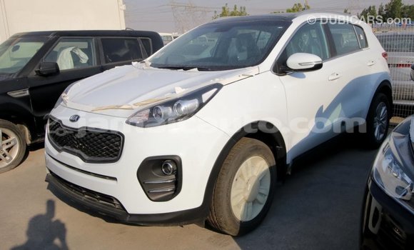 Acheter Import Voiture Kia Sportage Blanc à Import - Dubai, Clarendon Acheter Import Voiture Kia Sportage Blanc à Import - Dubai, Clarendon