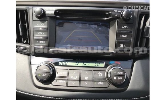 Buy Import Toyota 4Runner White Car in Import - Dubai in Clarendon Buy Import Toyota 4Runner White Car in Import - Dubai in Clarendon