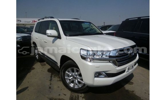 Buy Import Toyota Land Cruiser White Car in Import - Dubai in Clarendon Buy Import Toyota Land Cruiser White Car in Import - Dubai in Clarendon