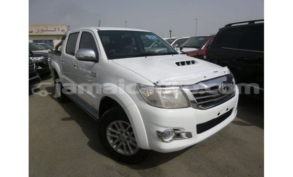 Buy Import Toyota Hilux White Car in Import - Dubai in Clarendon Buy Import Toyota Hilux White Car in Import - Dubai in Clarendon