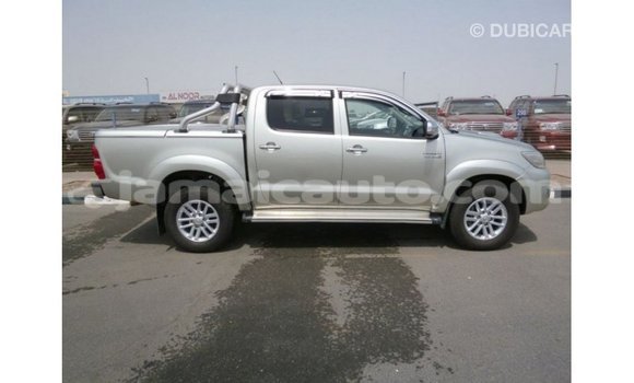 Buy Import Toyota Hilux Other Car in Import - Dubai in Clarendon Buy Import Toyota Hilux Other Car in Import - Dubai in Clarendon