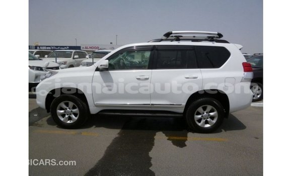 Buy Import Toyota Prado White Car in Import - Dubai in Clarendon Buy Import Toyota Prado White Car in Import - Dubai in Clarendon