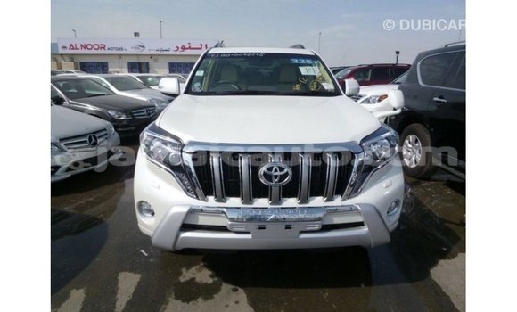 Buy Import Toyota Prado White Car in Import - Dubai in Clarendon Buy Import Toyota Prado White Car in Import - Dubai in Clarendon