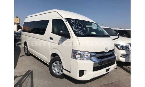 Buy Import Toyota Hiace White Car in Import - Dubai in Clarendon Buy Import Toyota Hiace White Car in Import - Dubai in Clarendon