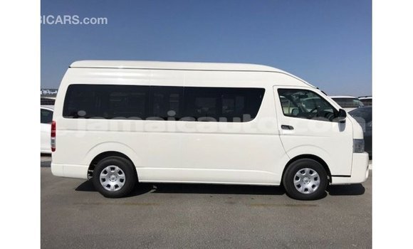 Buy Import Toyota Hiace White Car in Import - Dubai in Clarendon Buy Import Toyota Hiace White Car in Import - Dubai in Clarendon