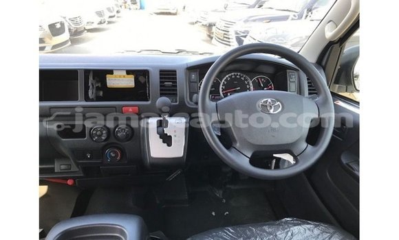 Buy Import Toyota Hiace White Car in Import - Dubai in Clarendon Buy Import Toyota Hiace White Car in Import - Dubai in Clarendon