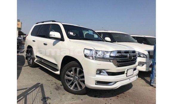 Buy Import Toyota Land Cruiser White Car in Import - Dubai in Clarendon Buy Import Toyota Land Cruiser White Car in Import - Dubai in Clarendon