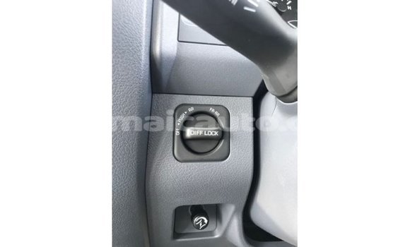 Buy Import Toyota Land Cruiser White Car in Import - Dubai in Clarendon Buy Import Toyota Land Cruiser White Car in Import - Dubai in Clarendon