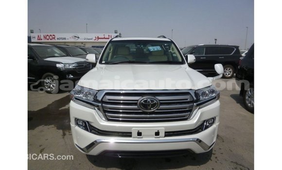 Buy Import Toyota Land Cruiser White Car in Import - Dubai in Clarendon Buy Import Toyota Land Cruiser White Car in Import - Dubai in Clarendon