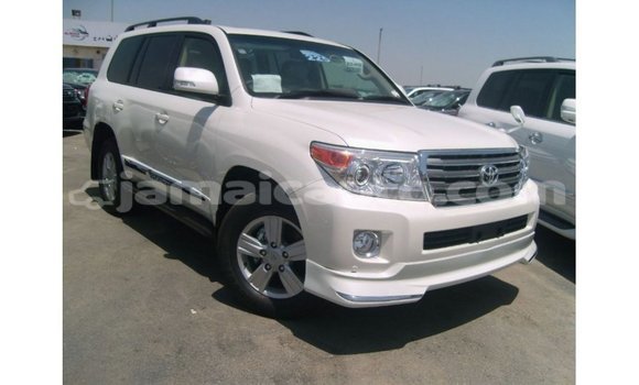 Buy Import Toyota Land Cruiser White Car in Import - Dubai in Clarendon Buy Import Toyota Land Cruiser White Car in Import - Dubai in Clarendon